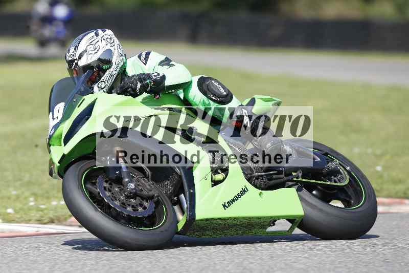 /44 09.08.2025 Plüss Moto Sport ADR/Freies Fahren/189